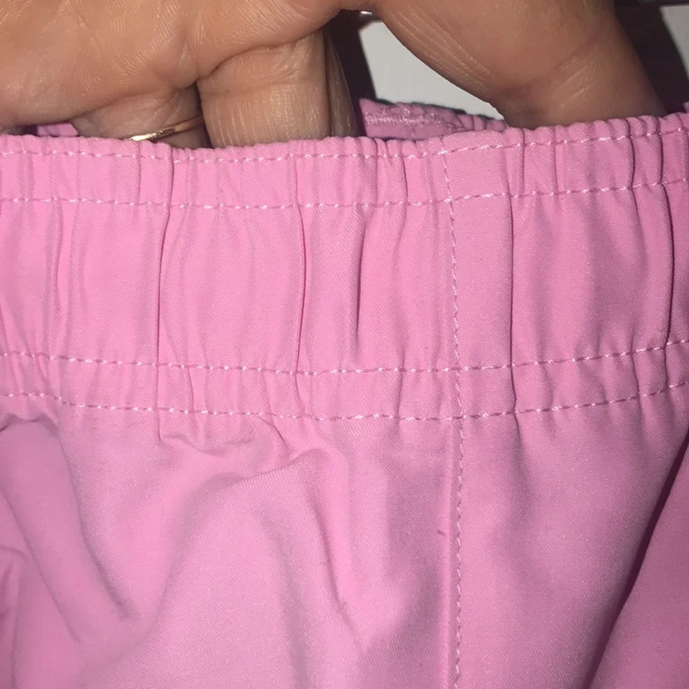 NWT Women’s Reebok Shorts - Picture 3 of 9